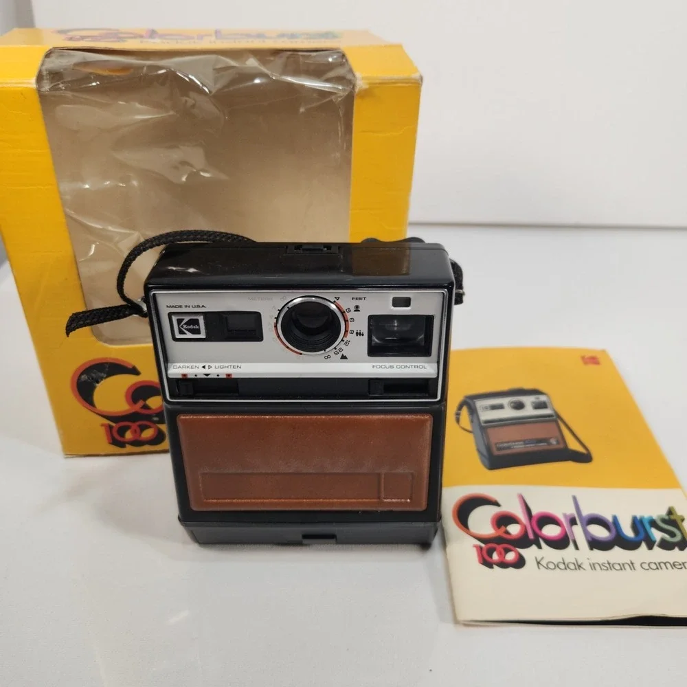 Vintage 1978 Kodak Colorburst 100 Instant Camera w/ Box and Manual‎